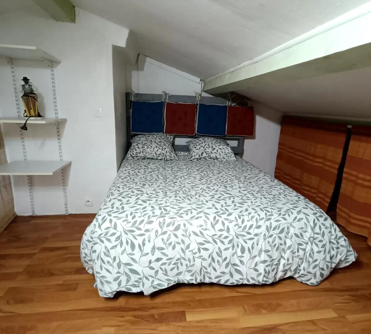 Chez Philippe contacts